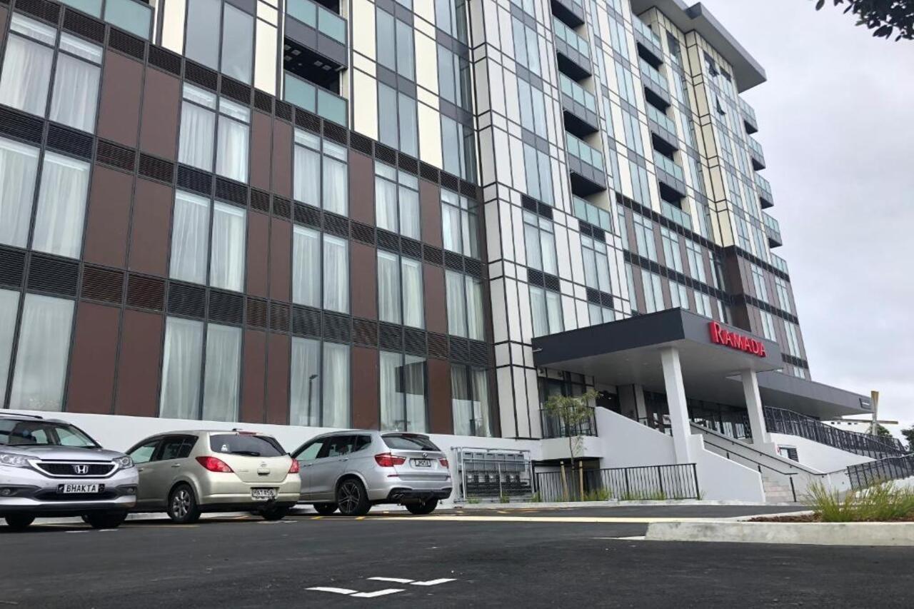 Ramada Suites By Wyndham Auckland Manukau Pacfic Centre Exteriér fotografie